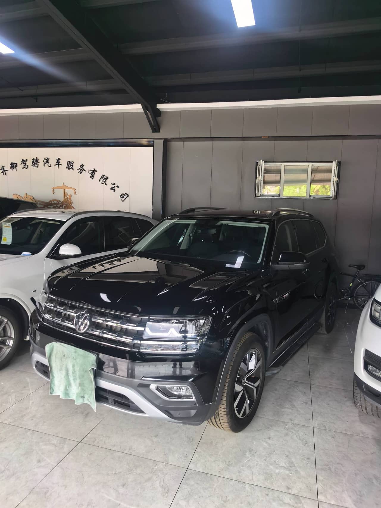 2019 Volkswagen Teramont; curated vehicle image