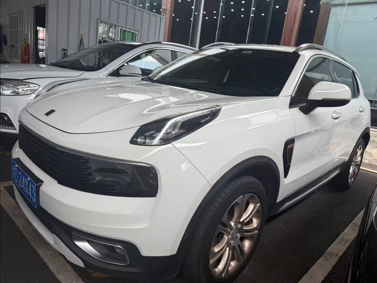 Lynk & Co vehicle