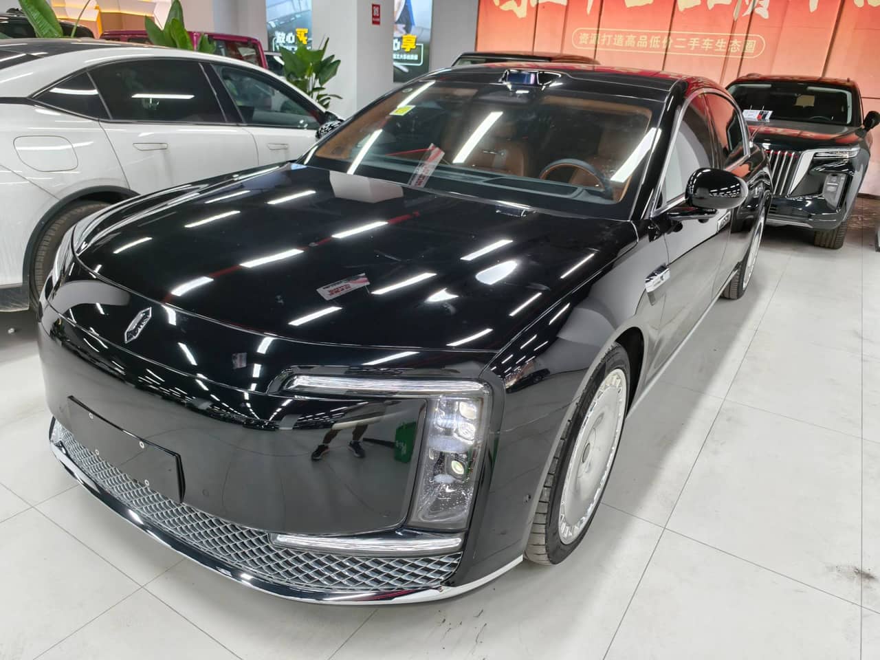 2025 HIMA MaextroS800; curated vehicle image