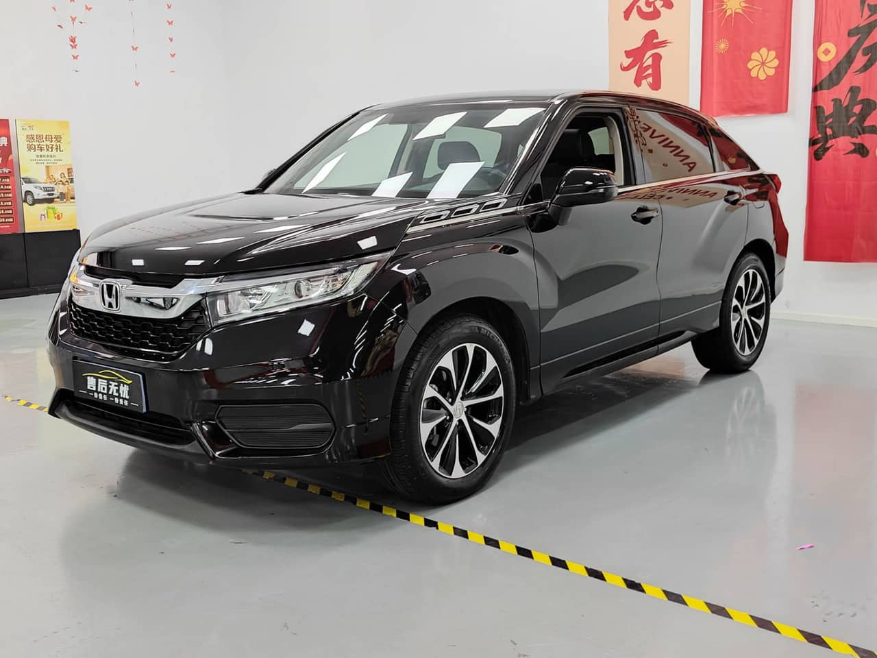 2019 Honda Avancier; curated vehicle image