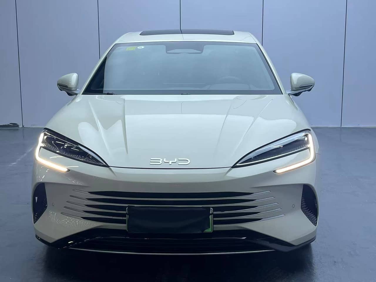 2025 BYD Seal 07 DM-i; curated vehicle image