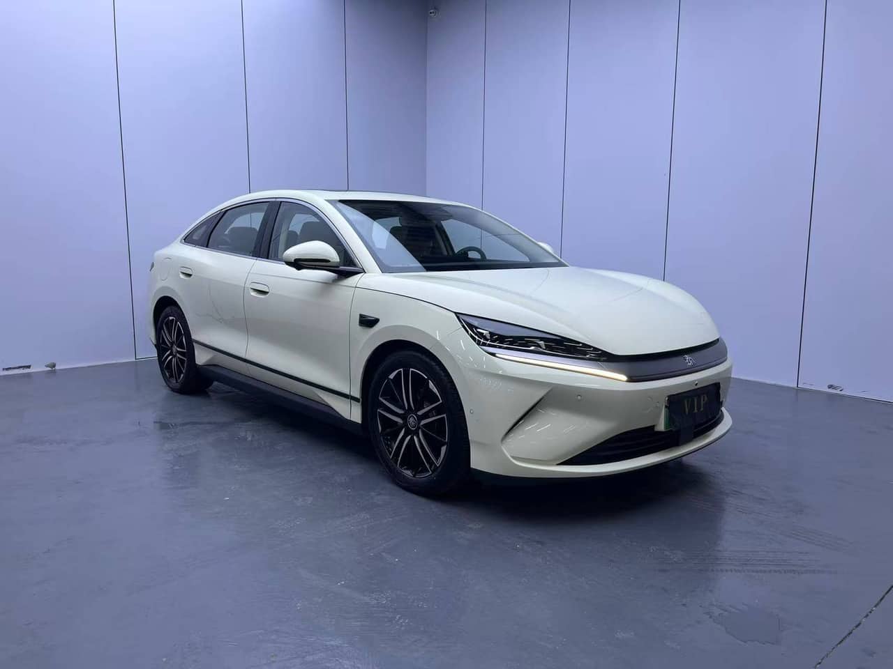 2025 BYD Qin L; curated vehicle image