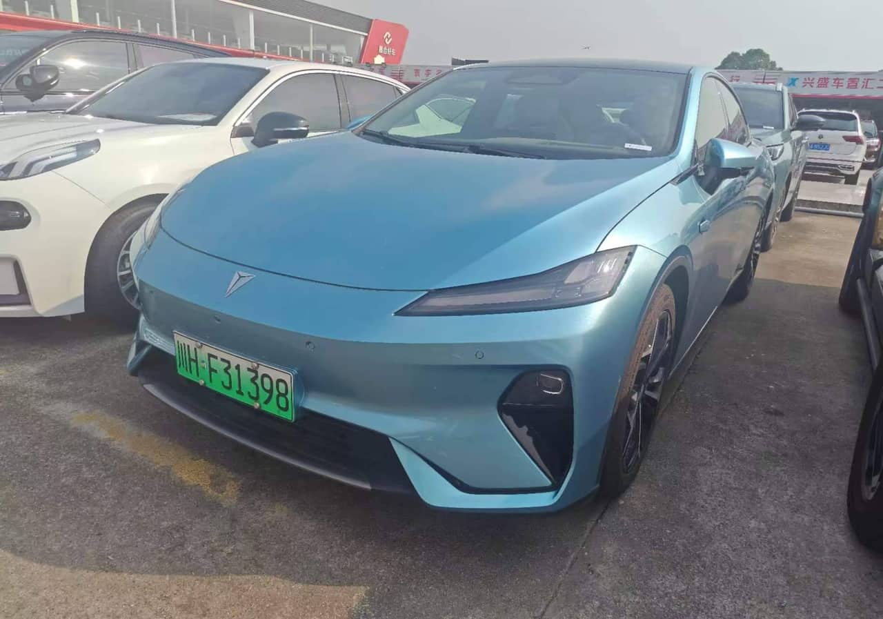 2024 DEEPAL L07; curated vehicle image