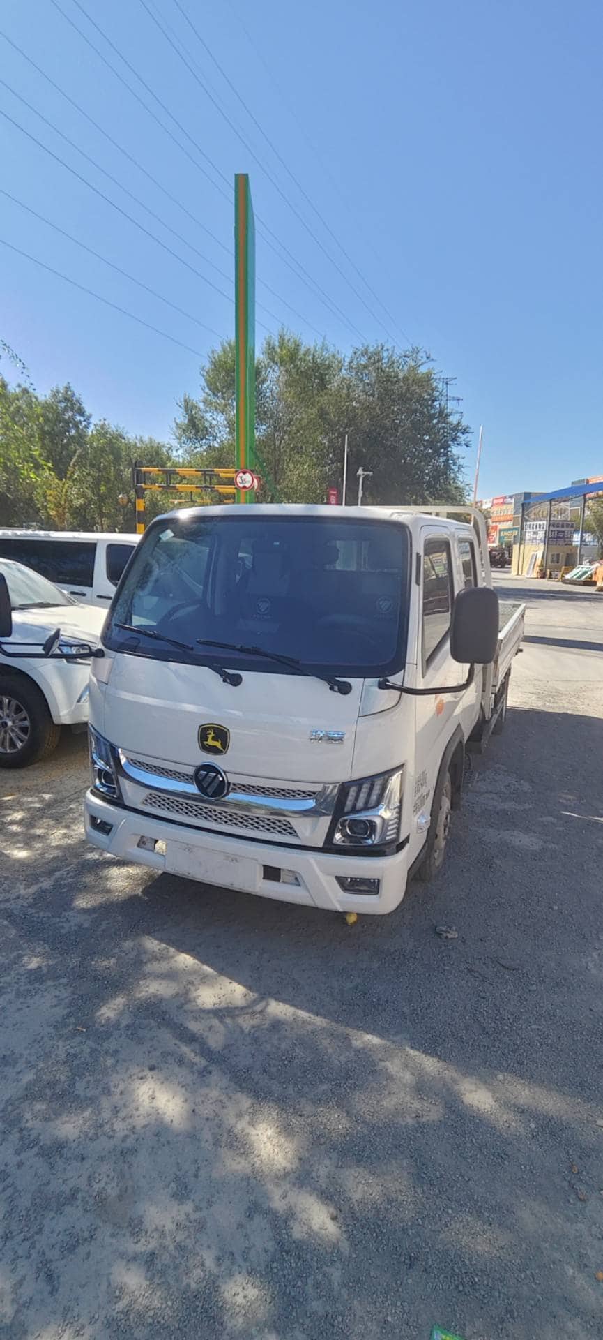 2025 Foton Xiangling M; curated vehicle image