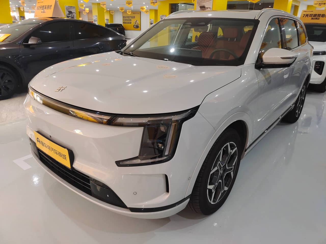 2025 JETOUR SHANHAI L7 PLUS; curated vehicle image
