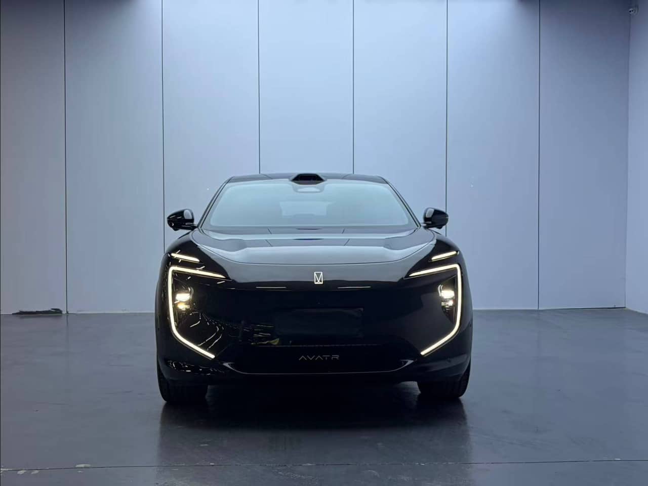 2025 Avatr Avatr 07; curated vehicle image