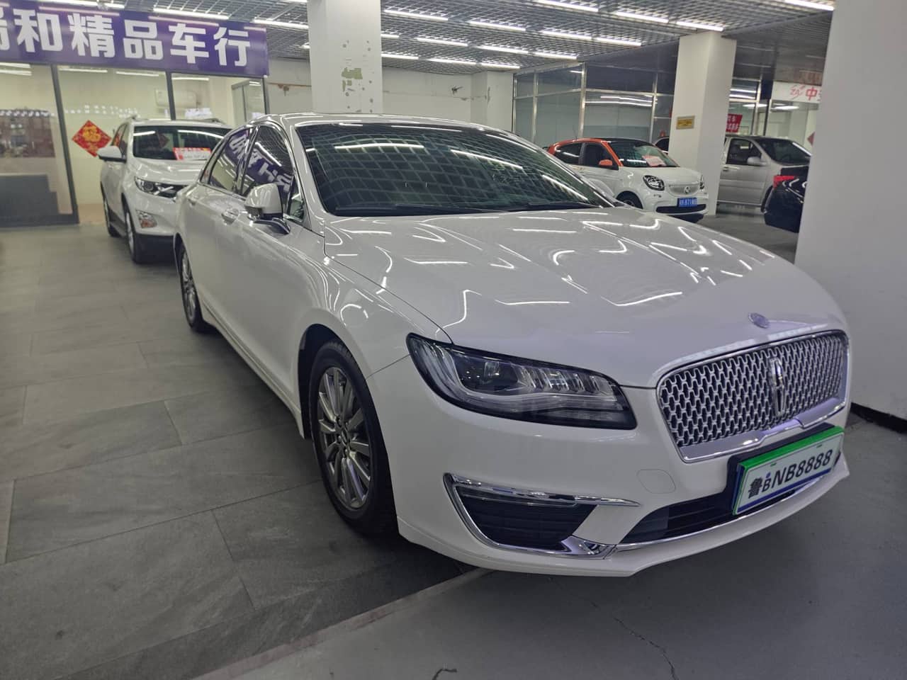 2019 Lincoln MKZ; curated vehicle image