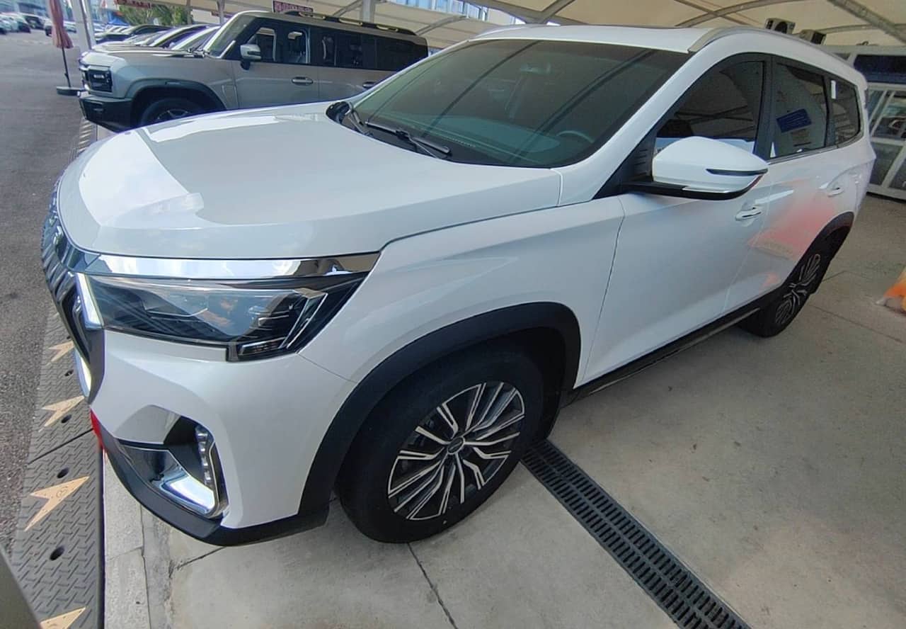 2024 Jetour X90; curated vehicle image