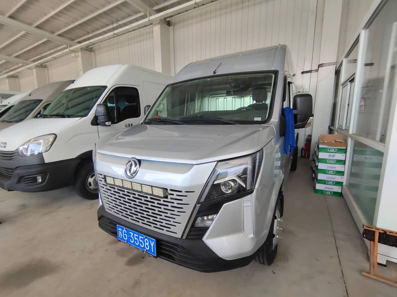 2024 YUFENG Yufeng; curated vehicle image