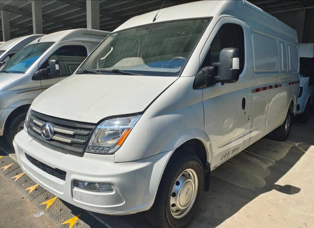 2020 Maxus New Gen V80; curated vehicle image