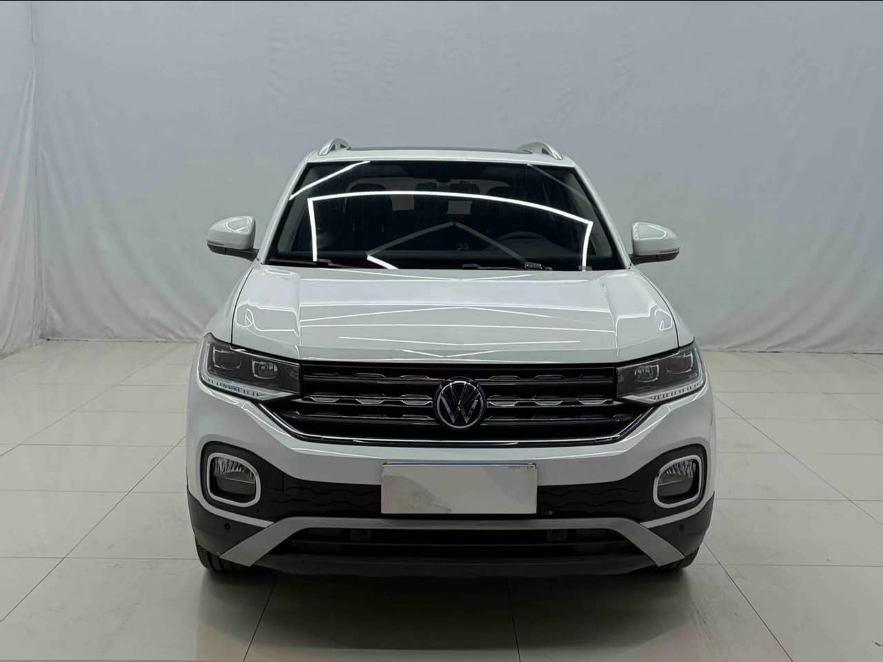2023 Volkswagen Tacqua; curated vehicle image