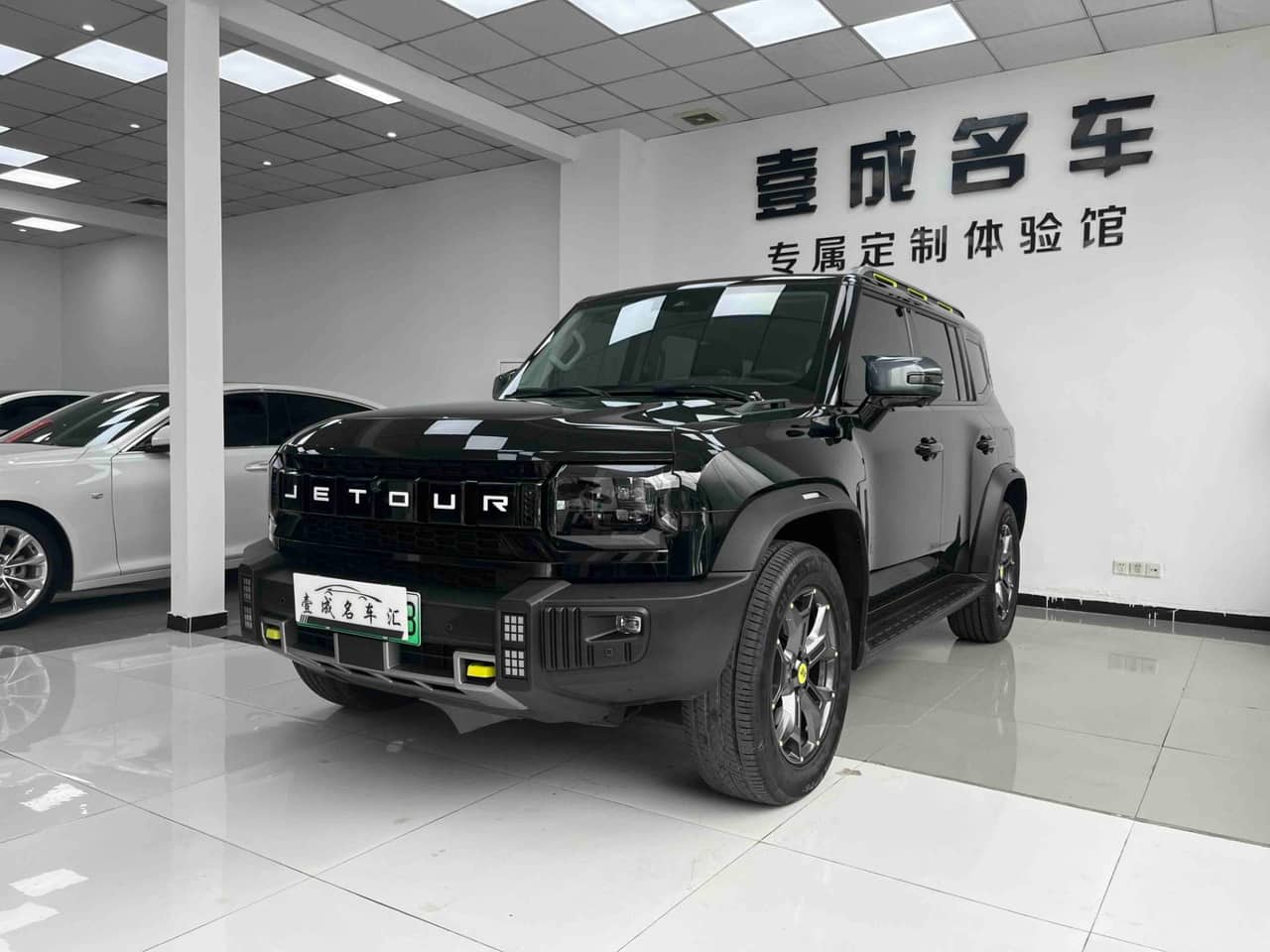 2025 JETOUR SHANHAI Traveller C-DM; curated vehicle image