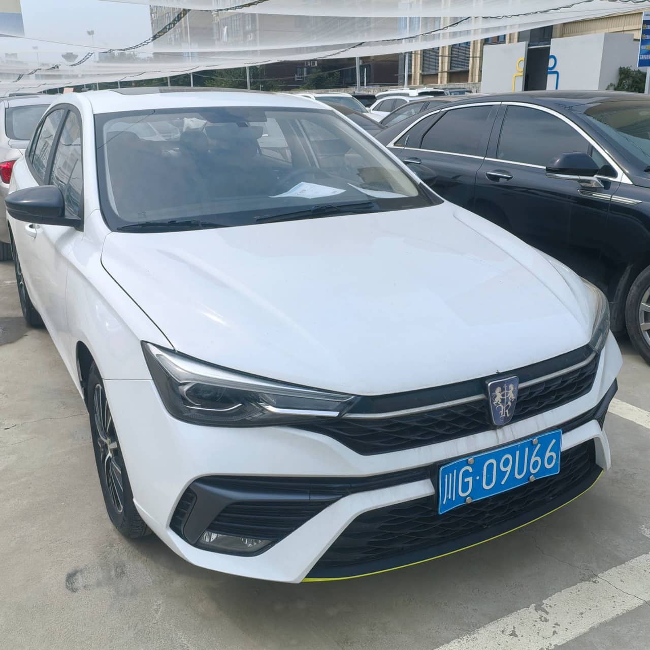 2022 Roewe i5; curated vehicle image
