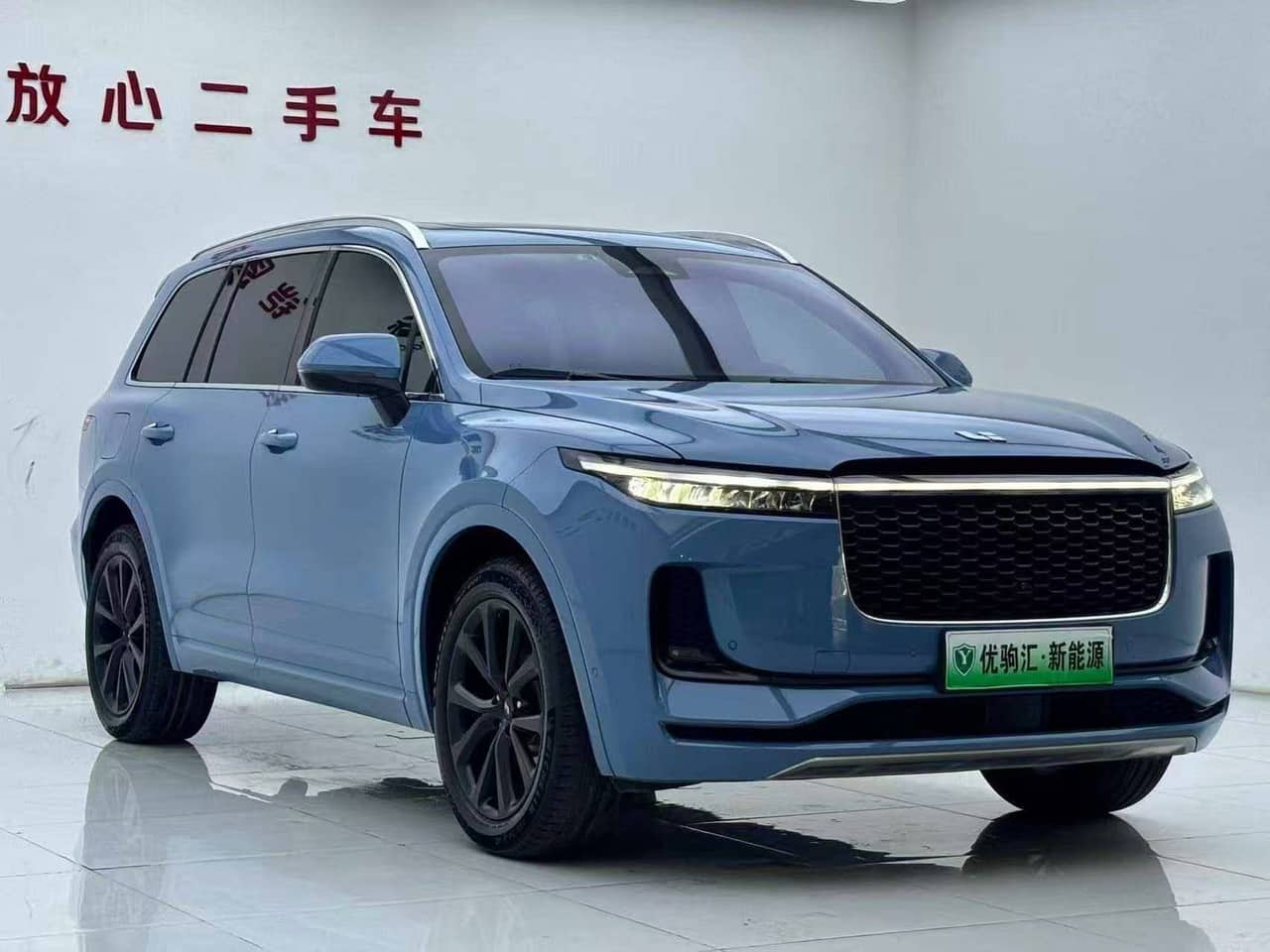 2022 Li Auto ONE; curated vehicle image