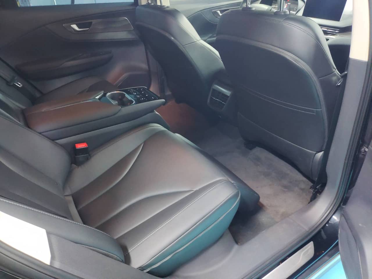 2021 HONGQI E-QM5; curated vehicle image