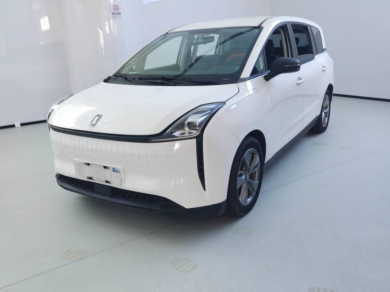 2024 BESTUNE NAT; curated vehicle image
