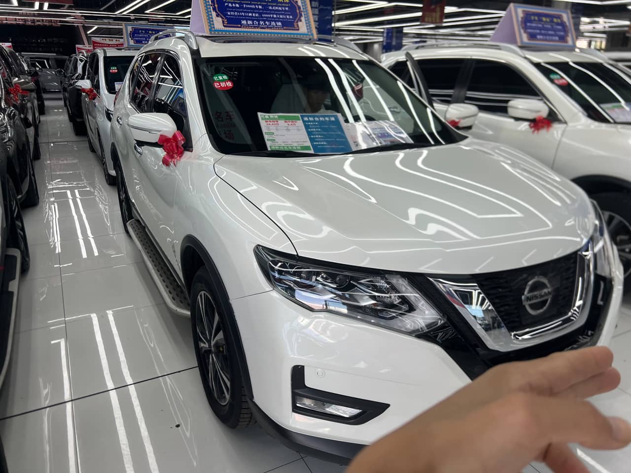 2020 Nissan X-Trail; curated vehicle image
