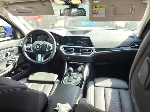 2022 BMW 320Li M Sport Package (Facelift) photo 7
