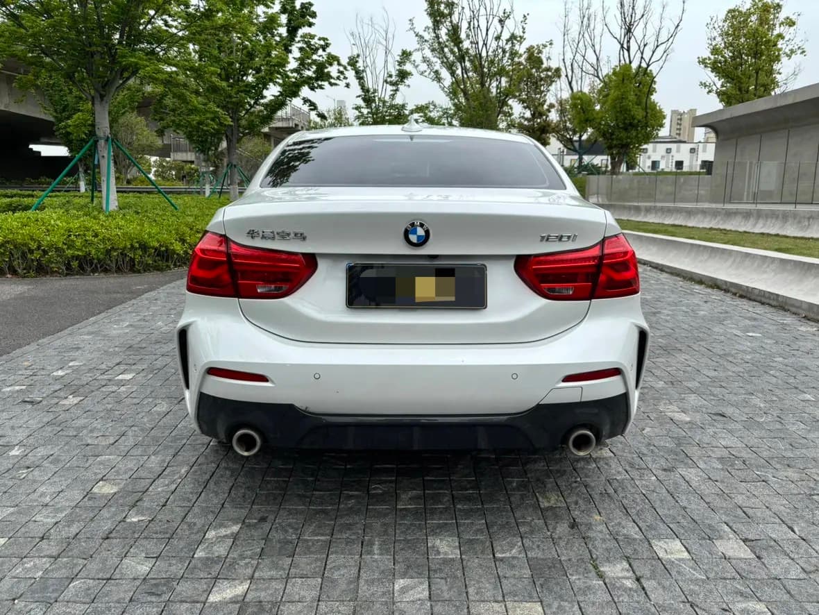 BMW 1 Series – 2023款 120i M Sport Edition photo 8