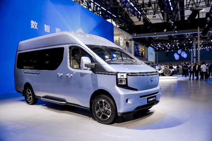 Changan Kaicene Q09 Luxury MPV; curated vehicle image