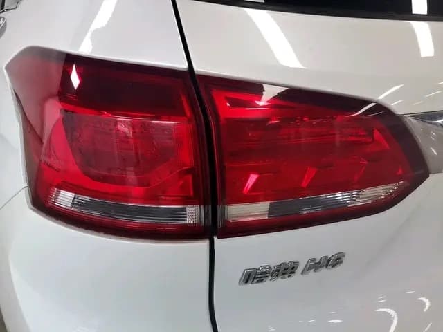 Haval H6 Coupe – 2019款 1.5T Automatic 2WD Luxury Connected Edition (China VI / National VI emission standard) photo 2