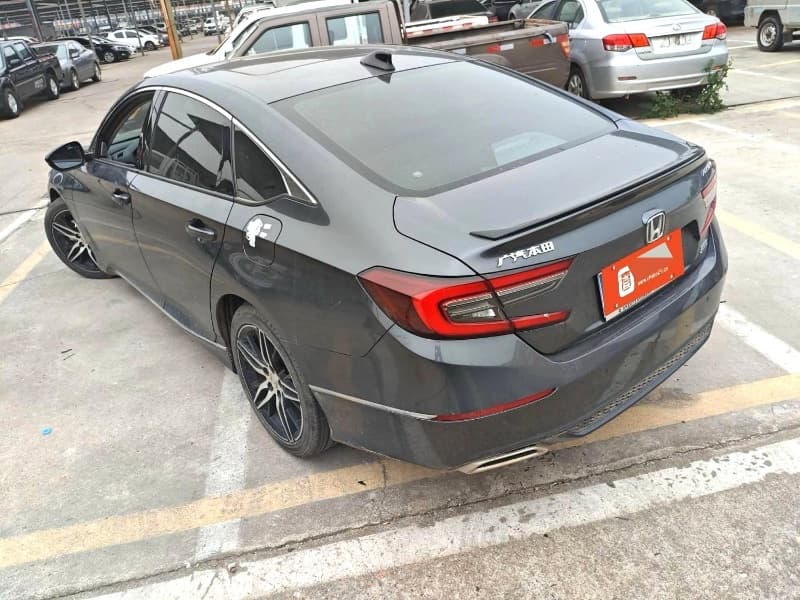 Honda Accord (10th Generation) – 2022款 Phantom Premium Edition photo 2