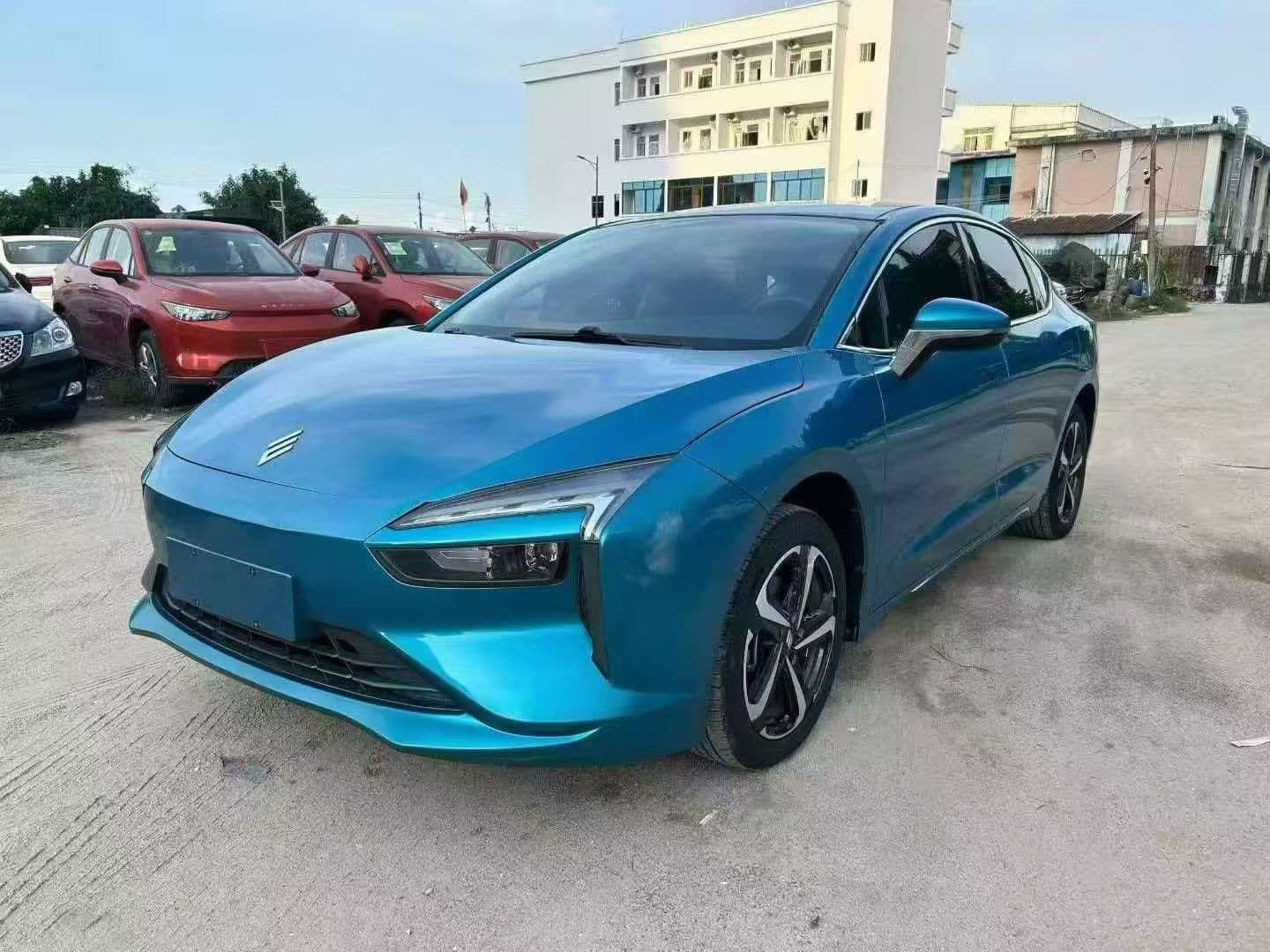 Jiangling Yi Fully Electric photo 4