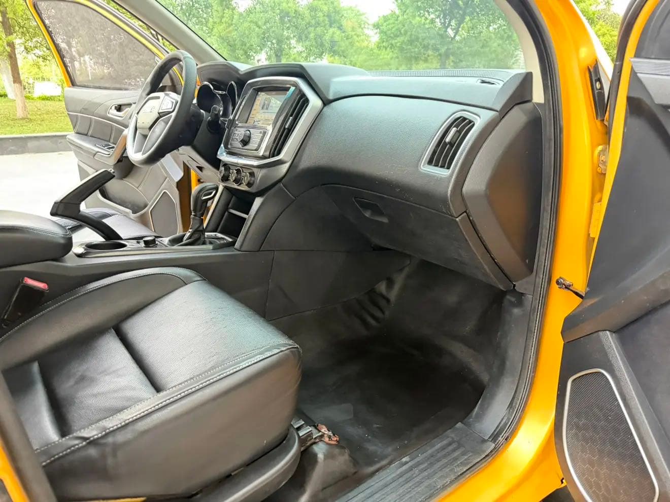 Jiangling Yuhu 7 – 2017款 2.0T Gasoline Automatic 2WD Luxury Edition JX4G20A5L photo 3