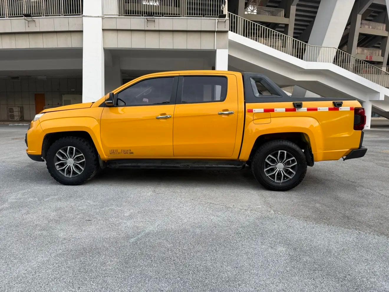 Jiangling Yuhu 7 – 2017款 2.0T Gasoline Automatic 2WD Luxury Edition JX4G20A5L photo 9