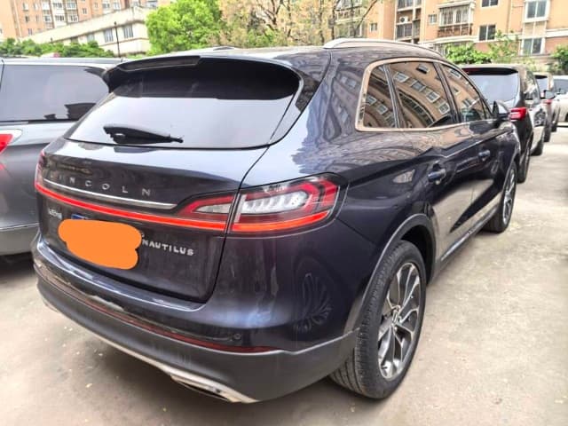 2021 Lincoln Nautilus 4WD Zunxiang Edition photo 4