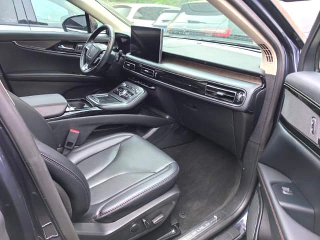 2021 Lincoln Nautilus 4WD Zunxiang Edition photo 7