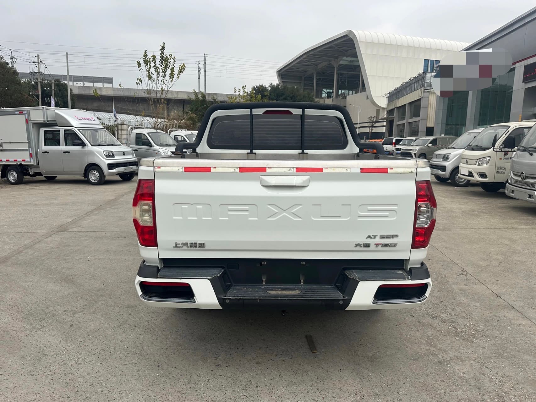 Maxus T60 – 2019款 2.0T Gasoline 2WD Standard Cargo Box High Chassis Comfort Type Double Cab – China VI (National VI) emission standard photo 14
