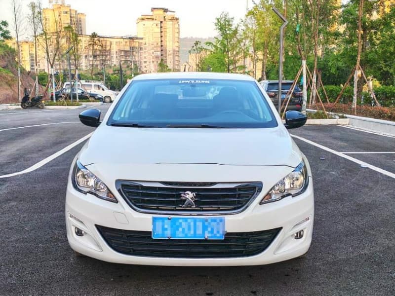 Peugeot 408 – 2018款 Luxury Edition photo 5