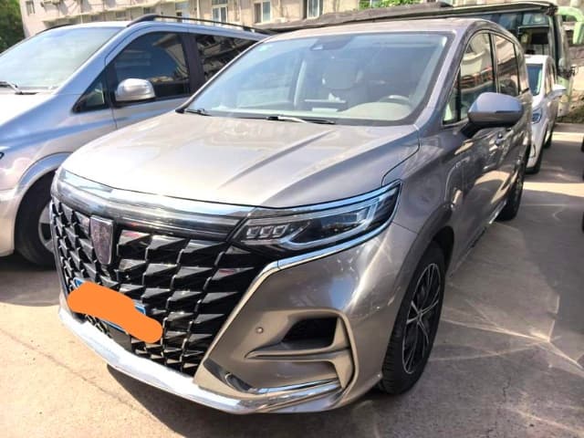 2022 Roewe iMAX8 Zunrong (Honor Edition); curated vehicle image