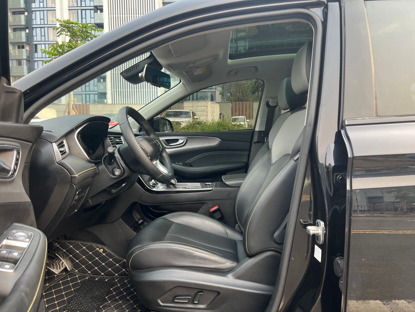 Roewe RX5 – 2020款 PLUS 300TGI Automatic Ali Guochao Ronglin Edition photo 2