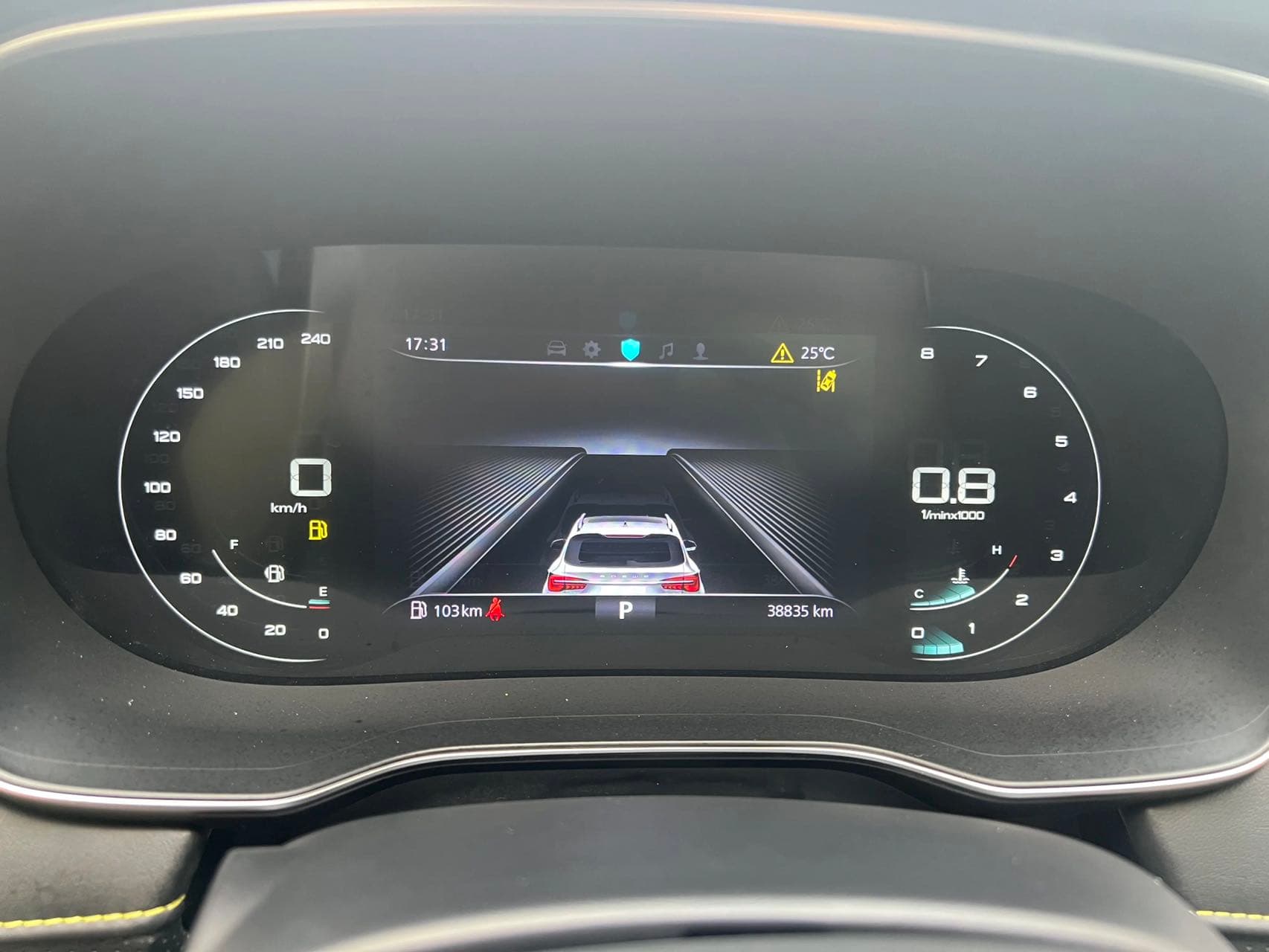 Roewe RX5 – 2020款 PLUS 300TGI Automatic Ali Guochao Ronglin Edition photo 9