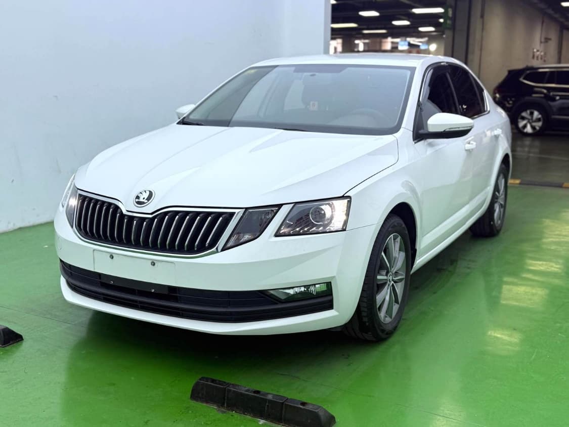 2021 Skoda Octavia Comfort Edition; curated vehicle image