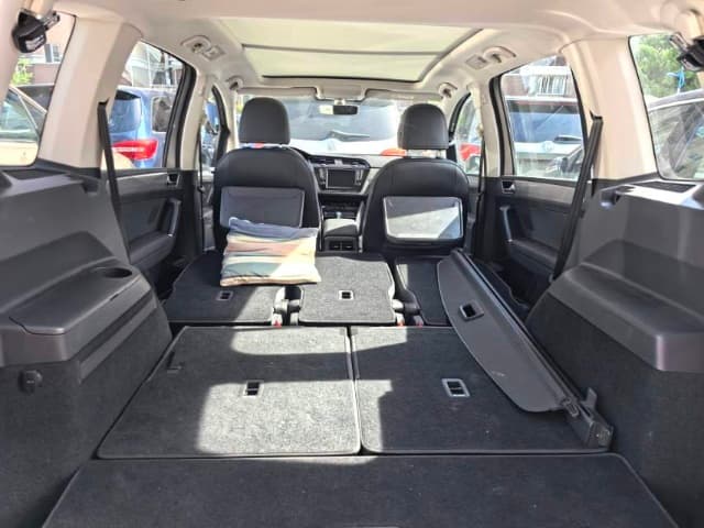 2021 Volkswagen Tiguan L Cross Edition photo 7