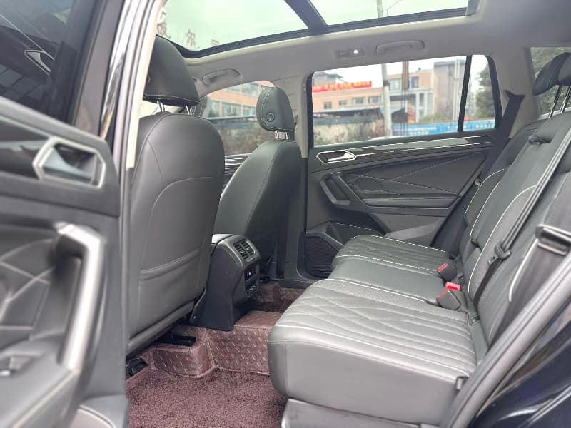 Volkswagen Tiguan L – 2022款 2WD Comfort Edition photo 3