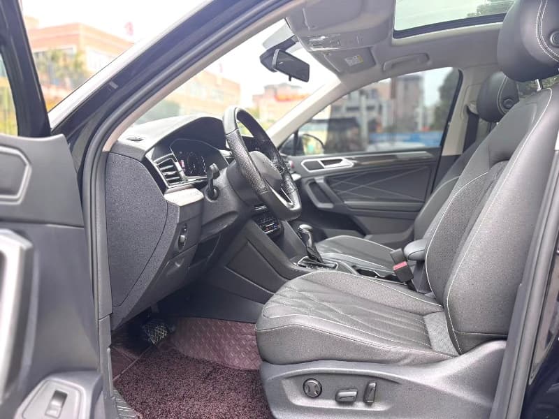 Volkswagen Tiguan L – 2022款 2WD Comfort Edition photo 4